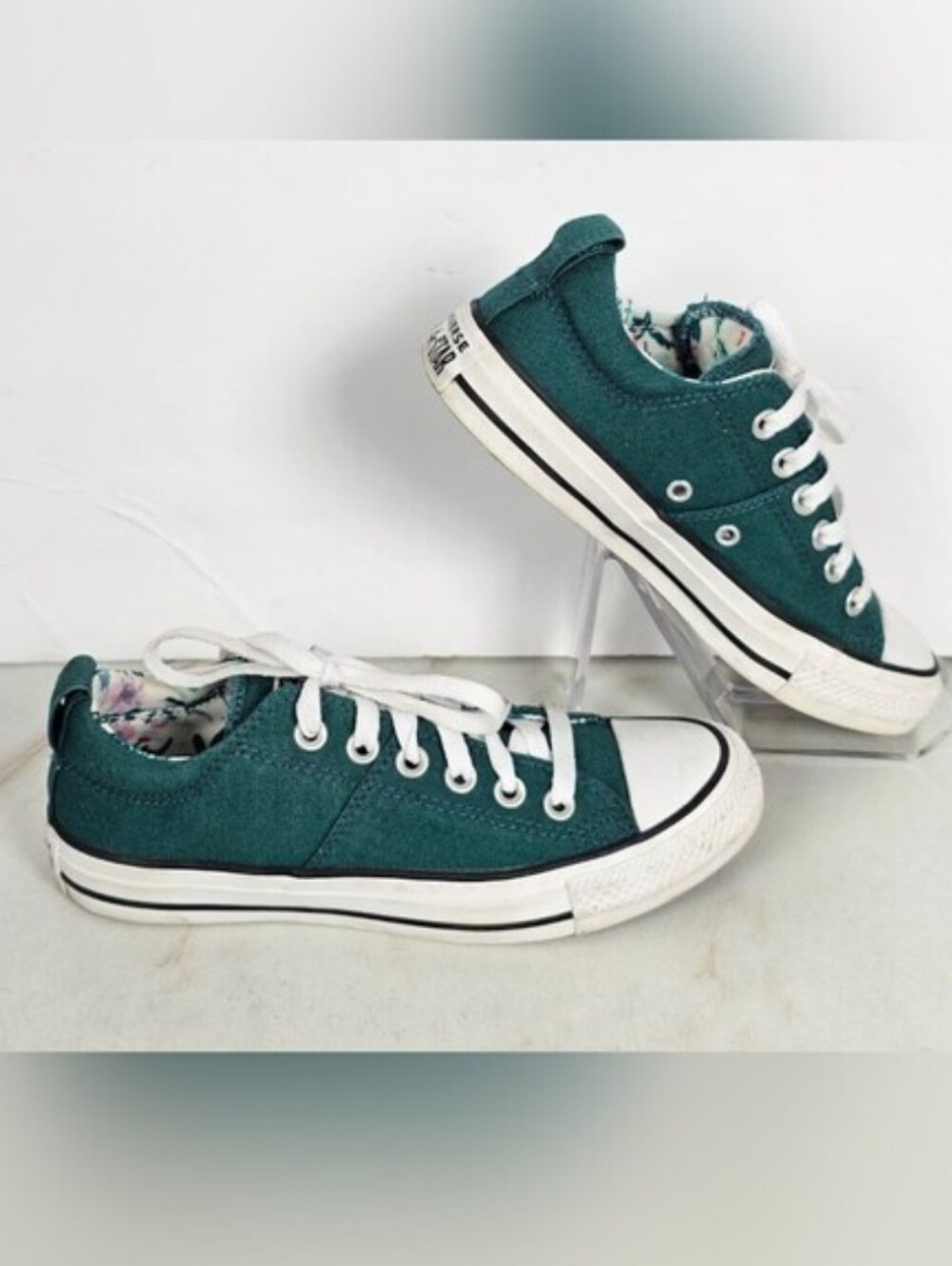 Converse Women's Chuck Taylor All Star Madison Ox Sneakers Green, Sz 6.5
